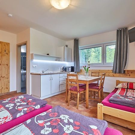 Skipension Janske Lazne Luaran gambar