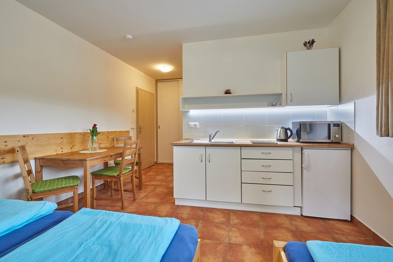 Skipension Janske Lazne Luaran gambar